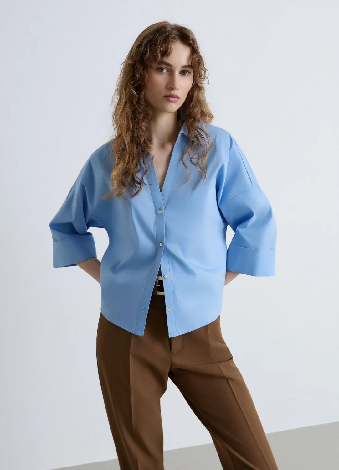 Calliope chemise oversize col V manches courtes