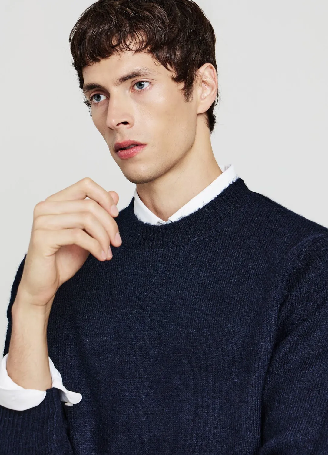 Calliope pull col rond uni homme coupe regular