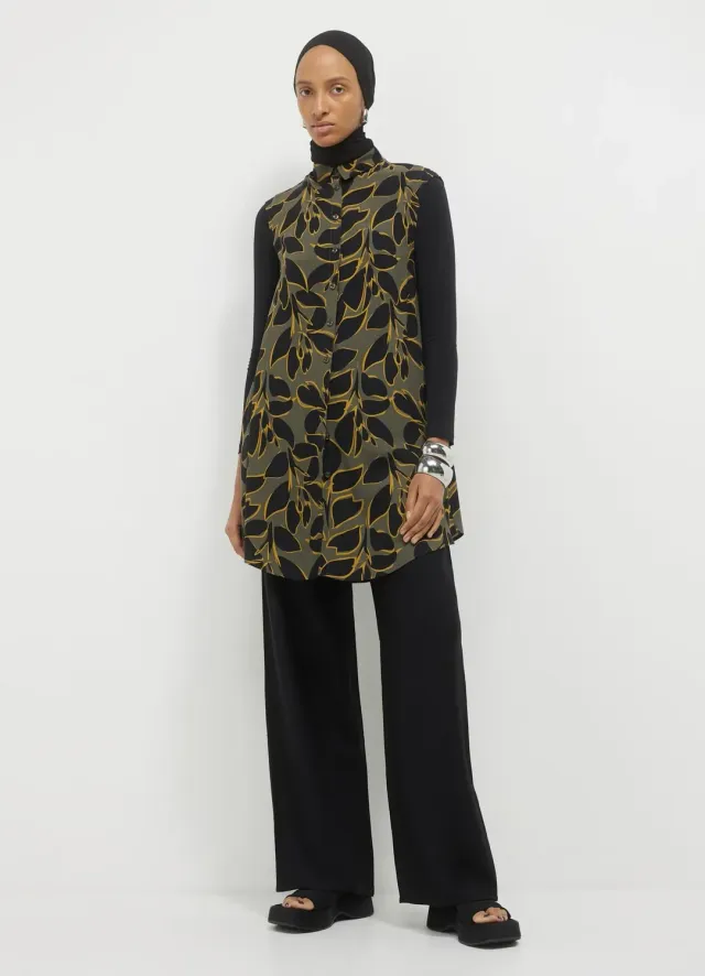 Calliope chemise longue sans manches à motif femme