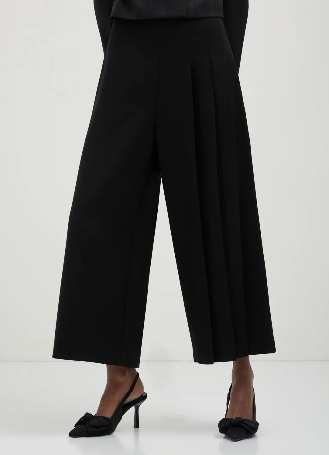 Calliope pantalon culotte plissé femme latéral