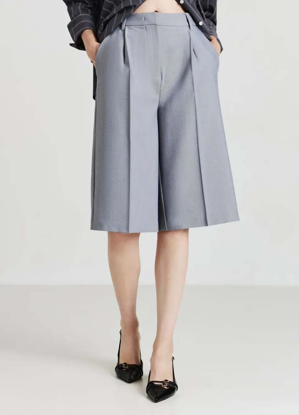 Calliope bermuda pinces femme plis