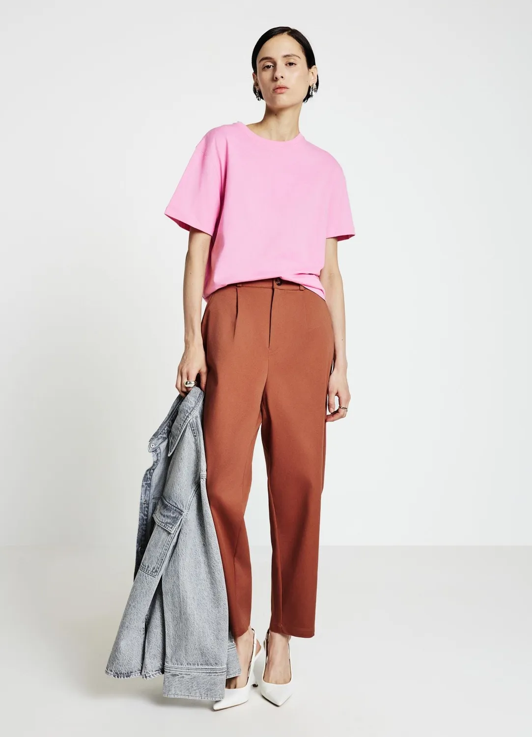 Calliope pantalon carrot femme coton uni