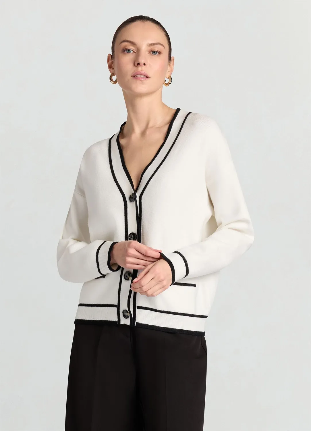 Calliope cardigan col V boutonné contrasté