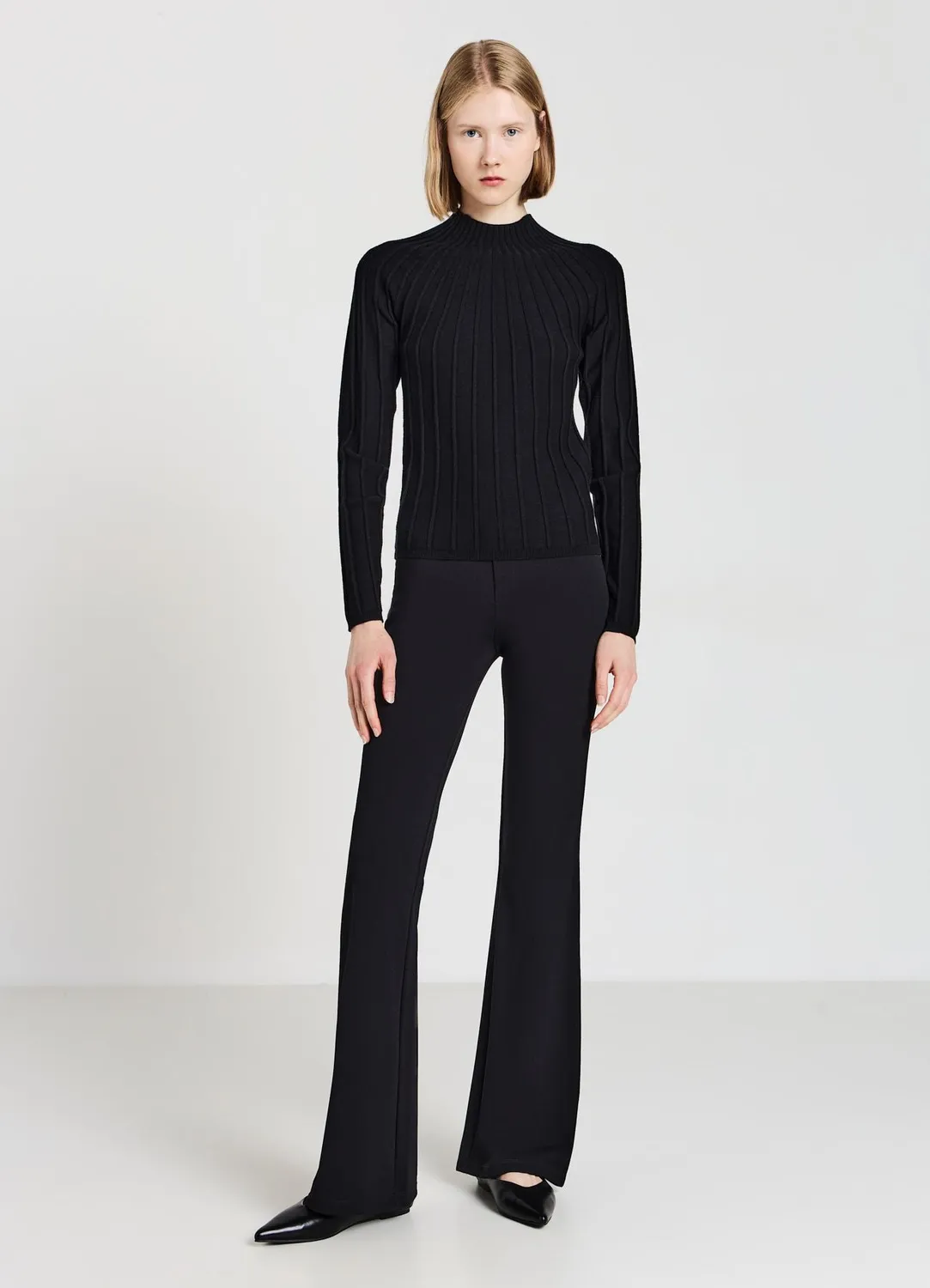 Calliope Maglia pull côtelé col rond femme