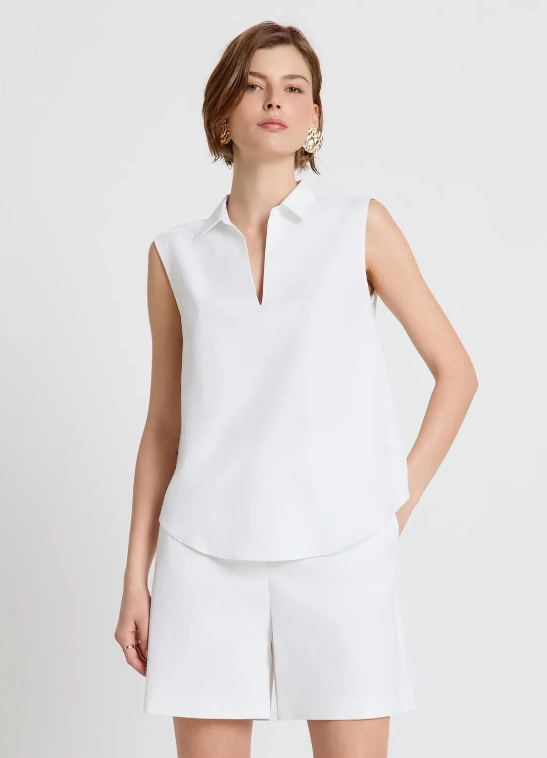 Calliope blouse sans manches col V femme unie