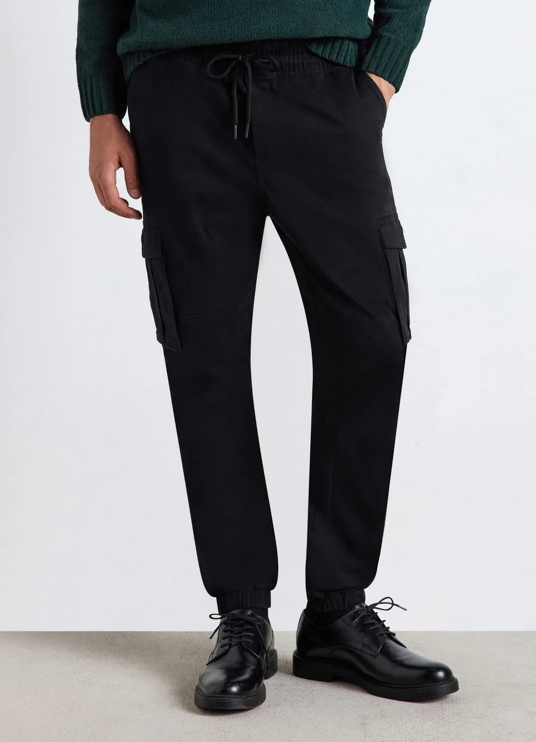 Calliope pantalon jogger cargo homme à cordon