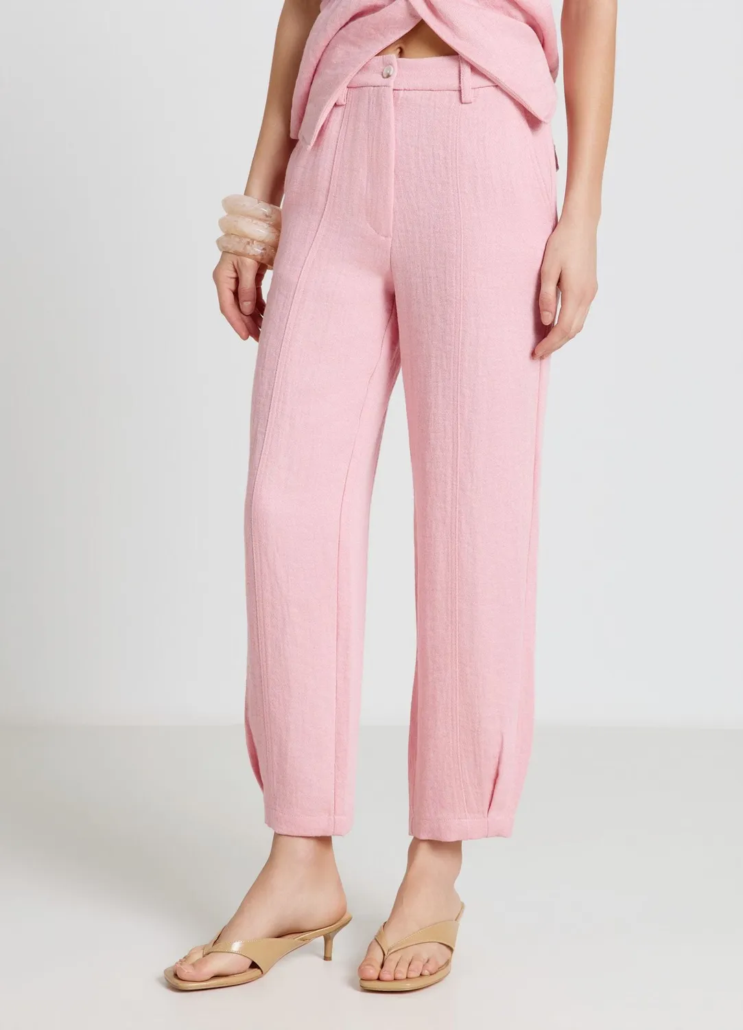 Calliope pantalon barrel femme uni à pinces taille haute