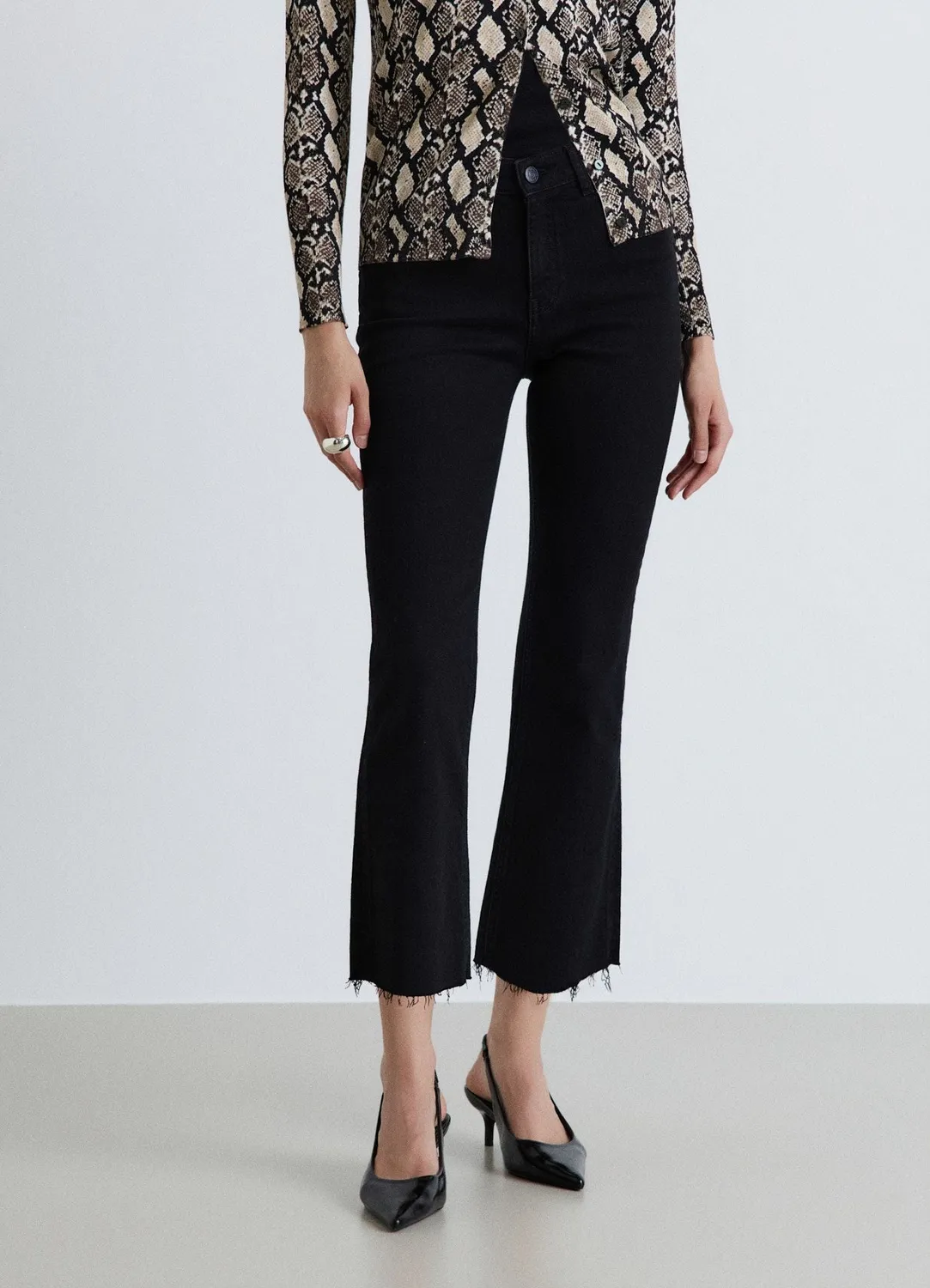 Calliope jean femme crop flare effiloché 5 poches