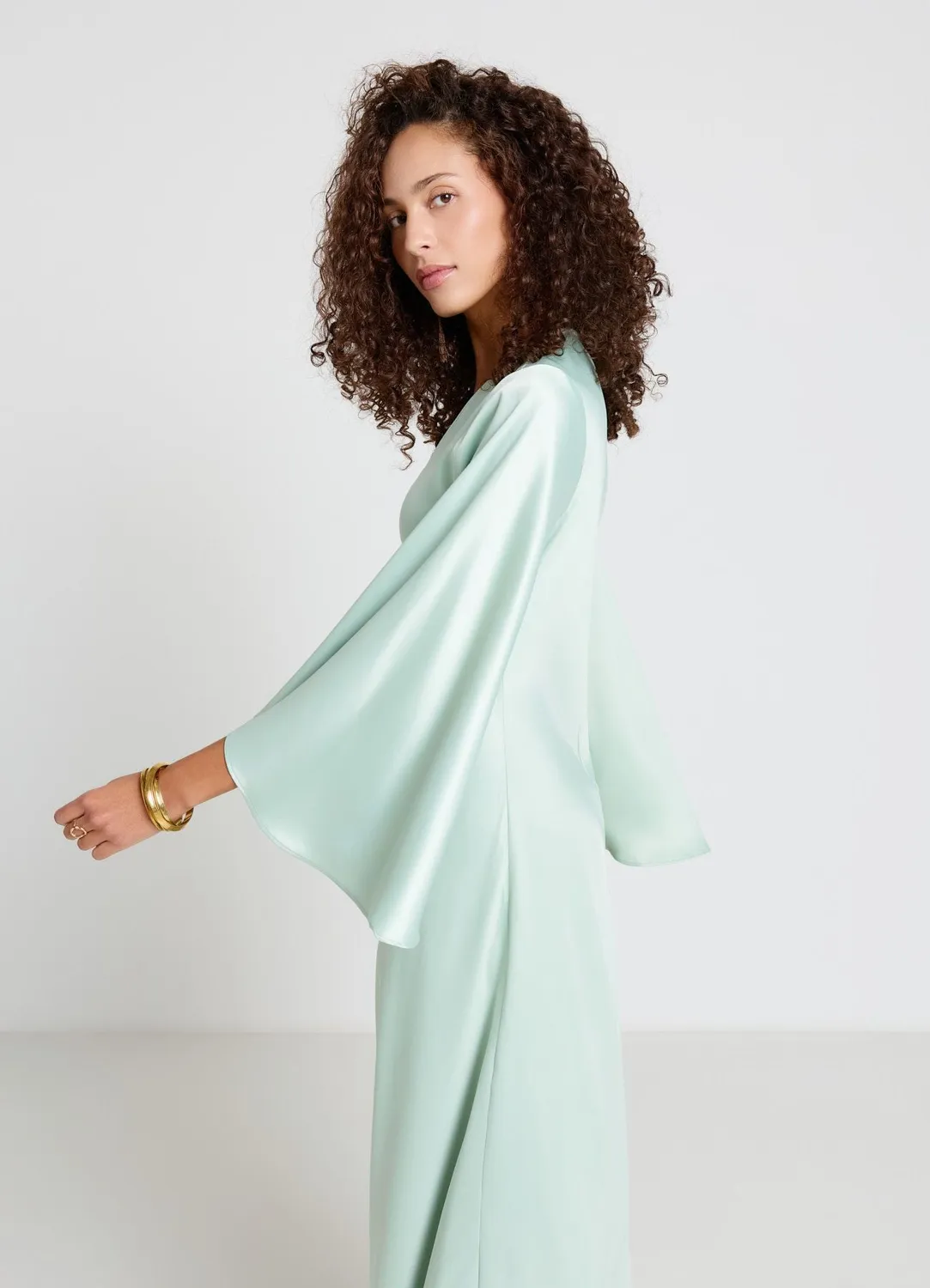 Calliope robe longue satin col V femme