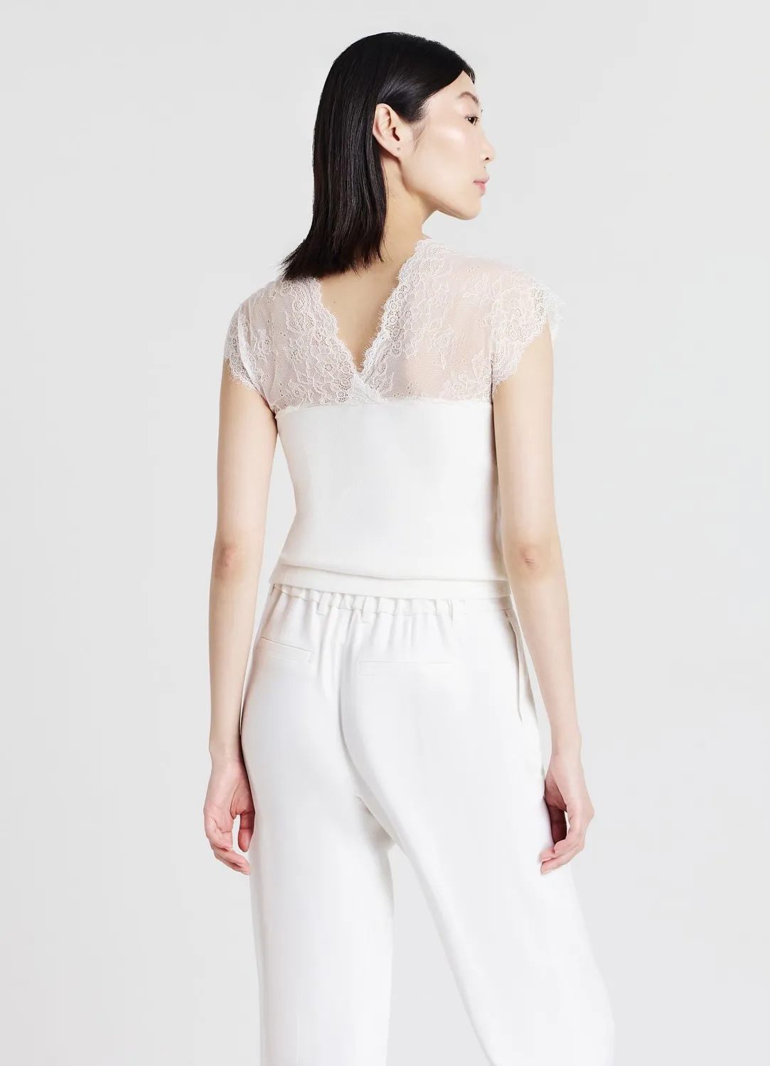 Calliope top col V dentelle femme dos ajusté