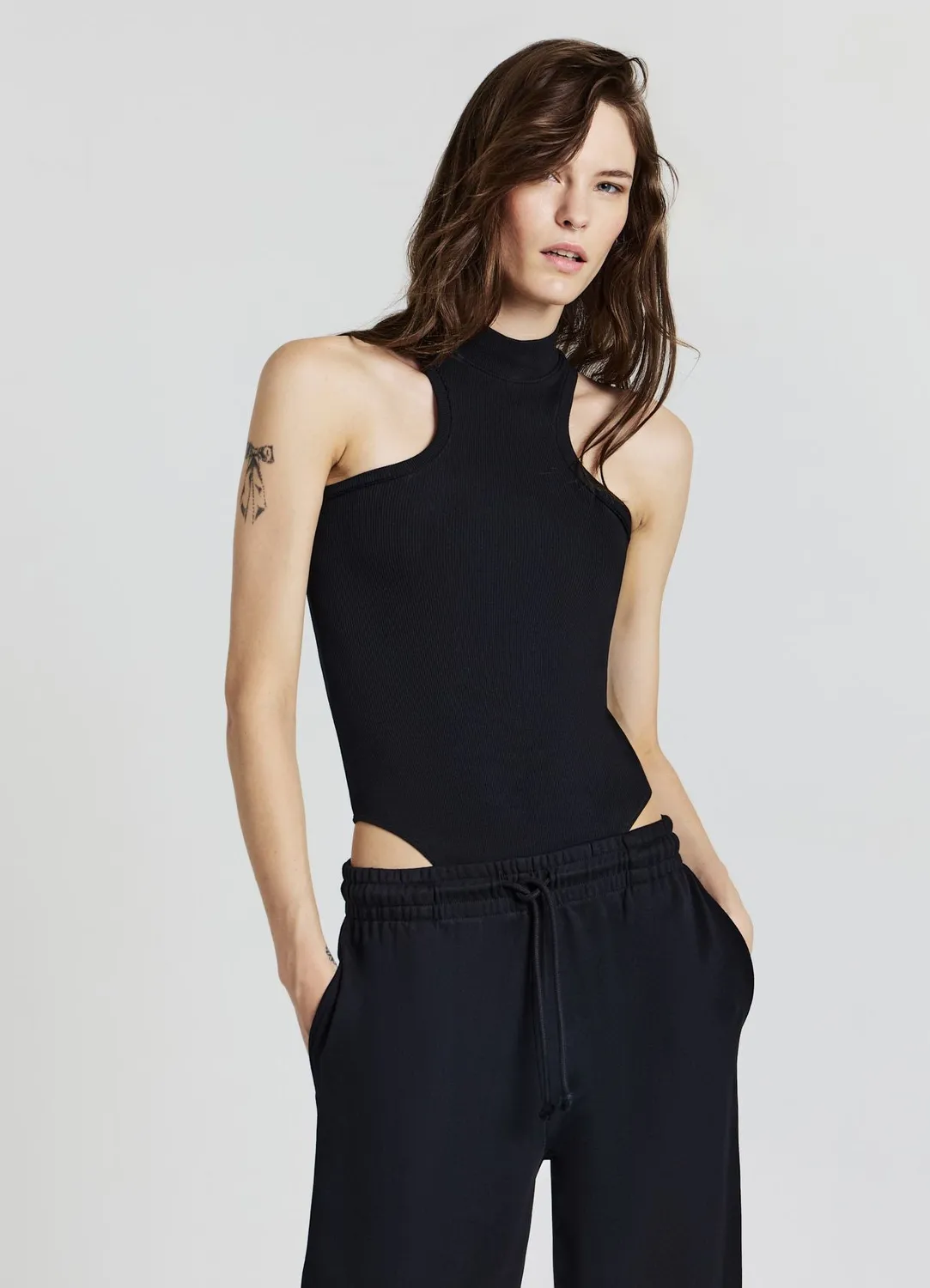 Calliope body épaules dénudées femme col montant