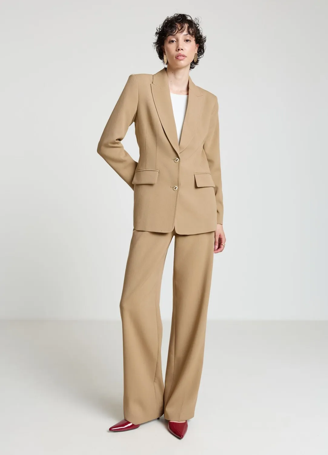Calliope Veste cintrée blazer femme unie 2 boutons