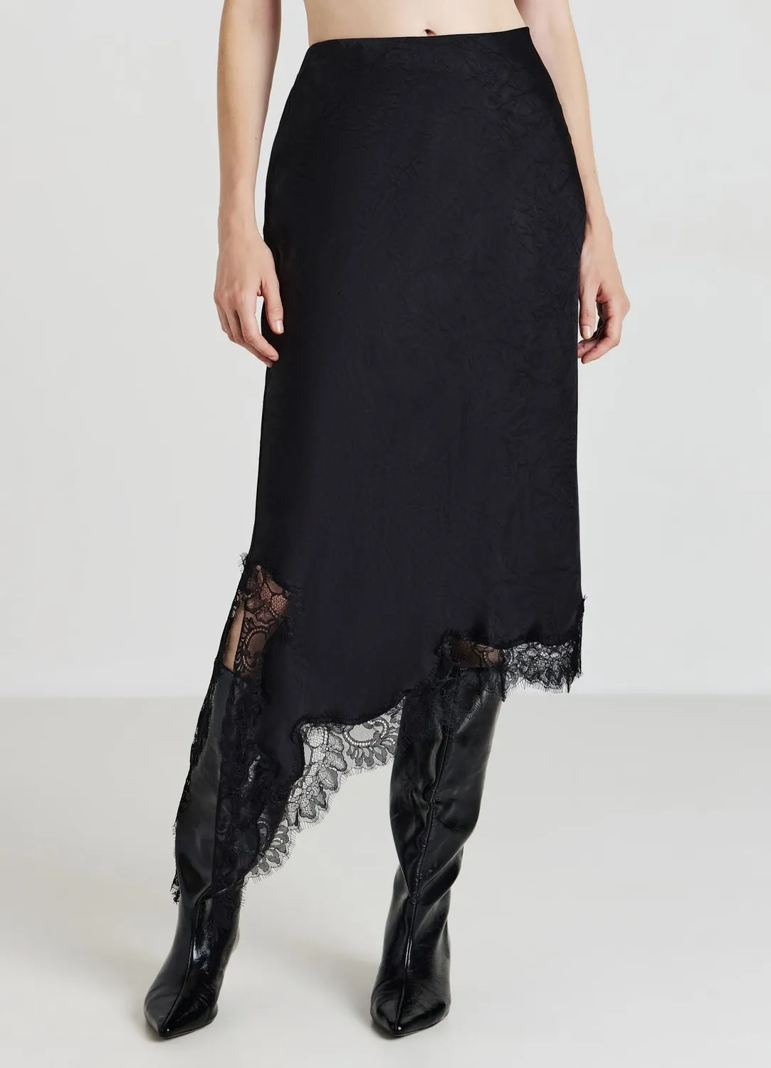 Calliope jupe midi asymétrique satin dentelle