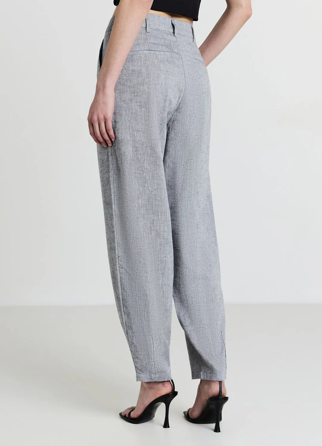 Calliope pantalon carrot femme uni regular