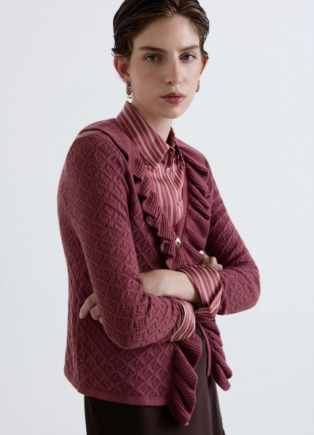 Calliope cardigan femme pointelle volants col V