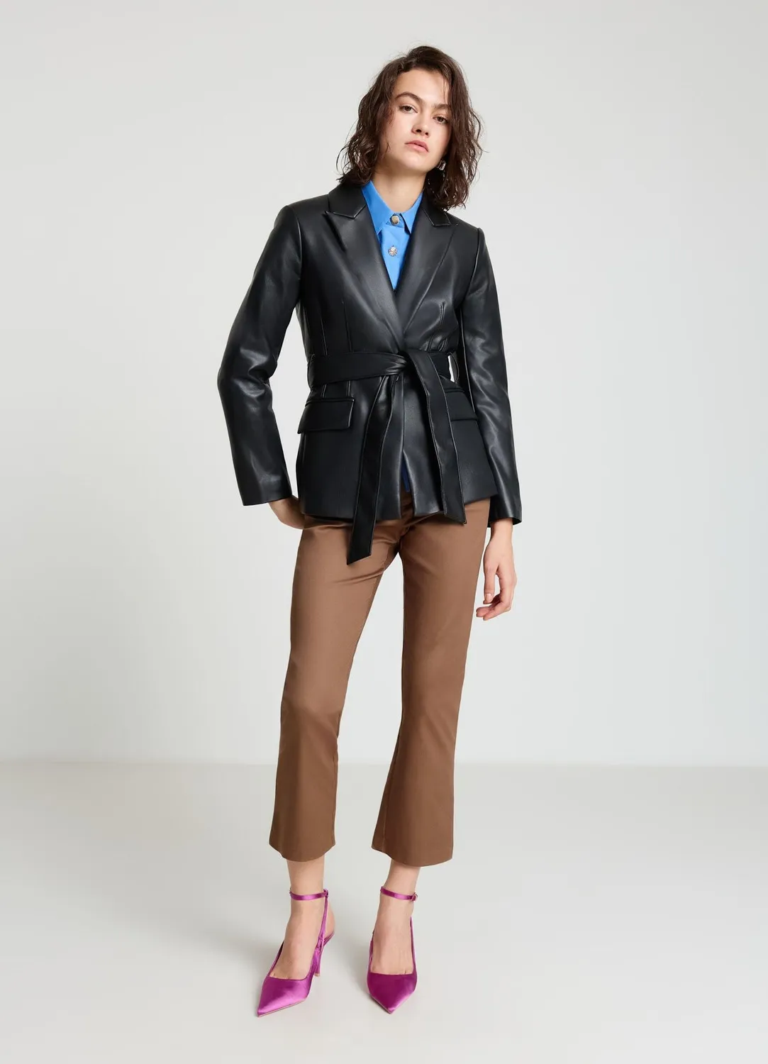 Calliope blazer effet cuir femme avec ceinture