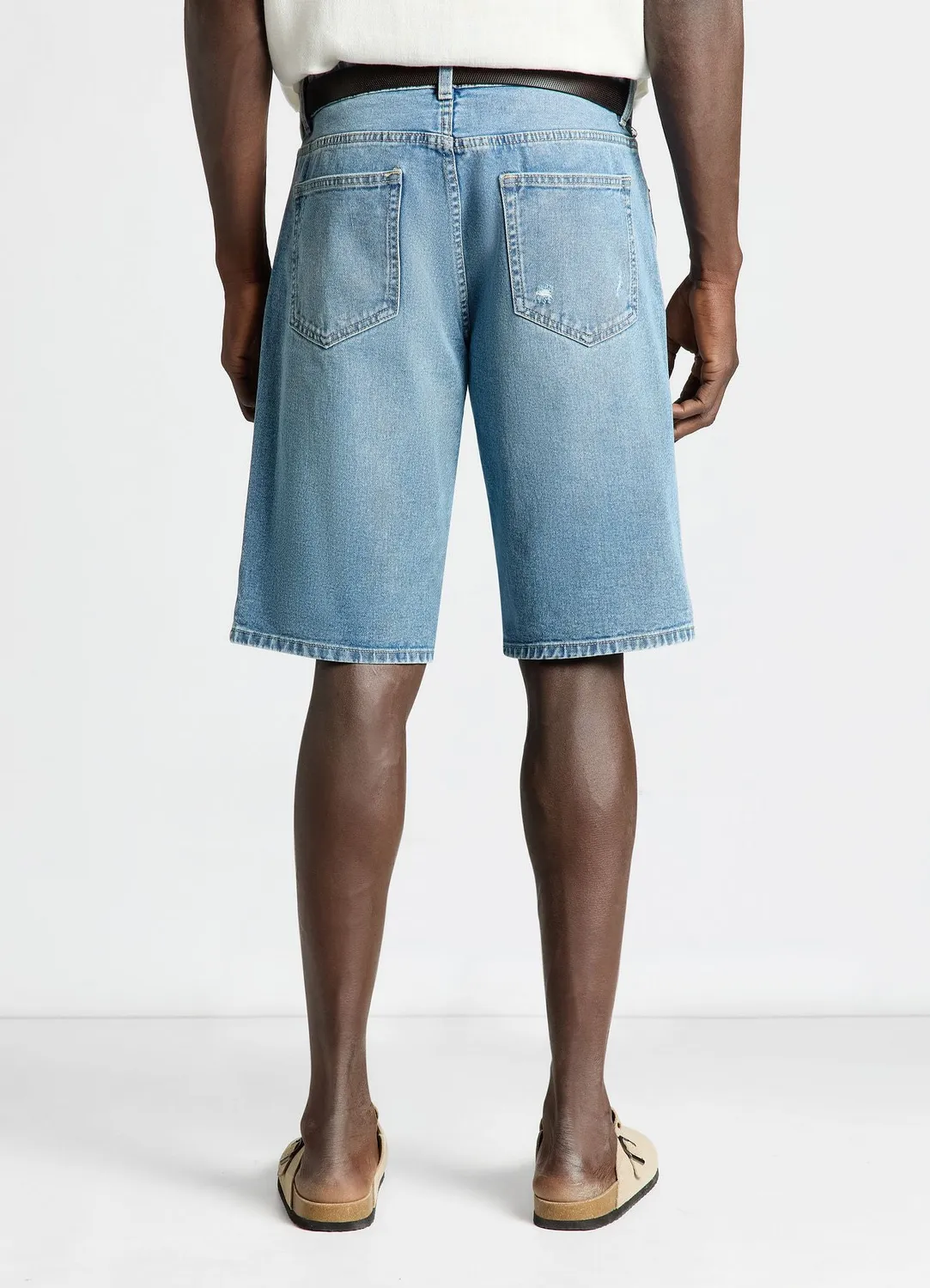 Calliope Short en jean homme taille 48 à revers déchiré