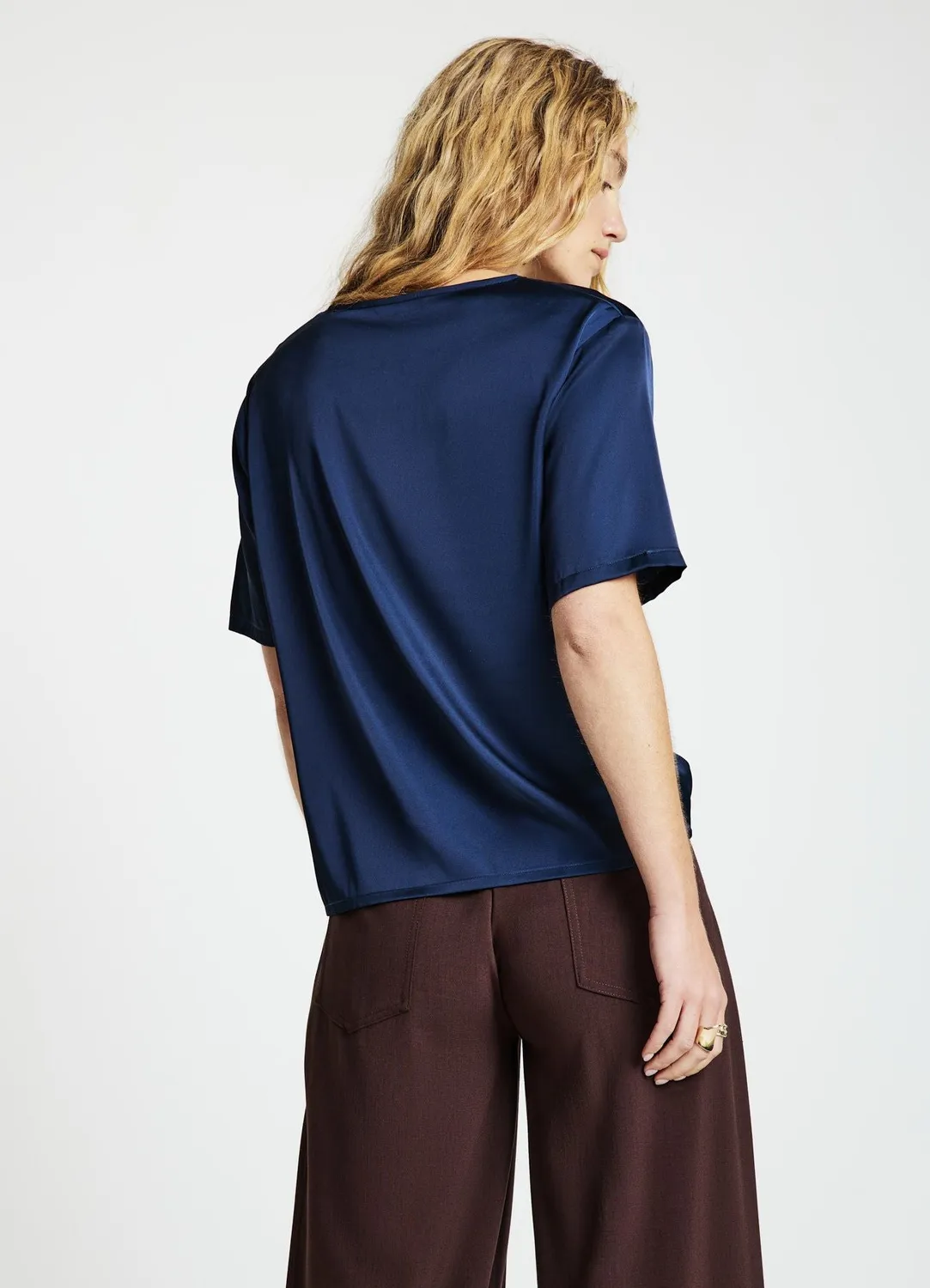 Calliope t-shirt satin femme uni col rond