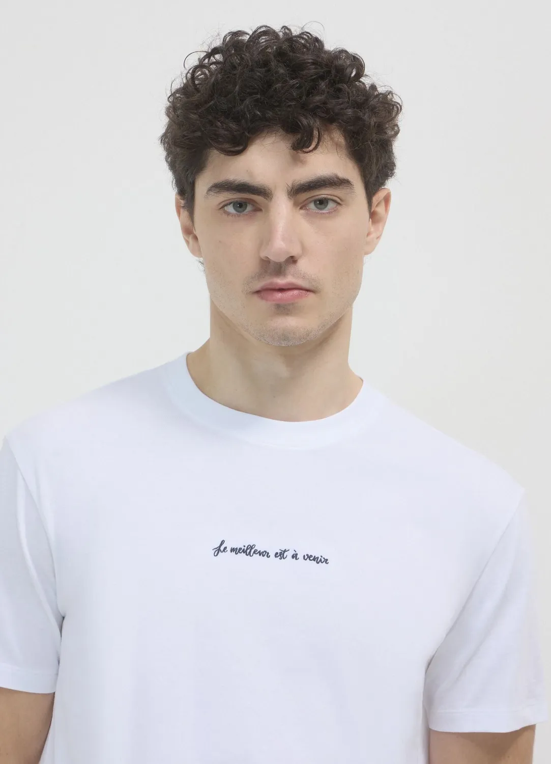 Calliope t-shirt brodé col rond homme regular