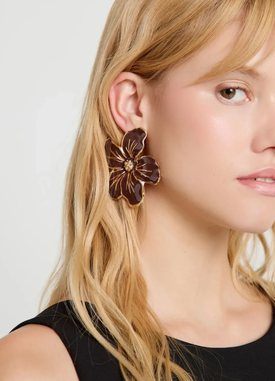 Calliope boucles d'oreilles fleur vernis brillant