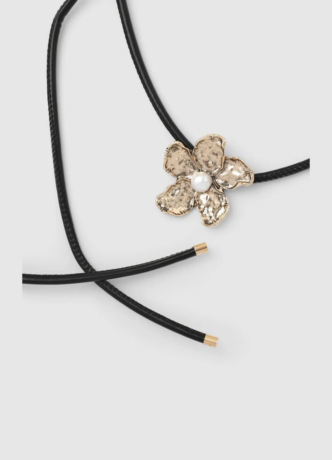 Calliope Choker fleur femme cordons métal effet perle