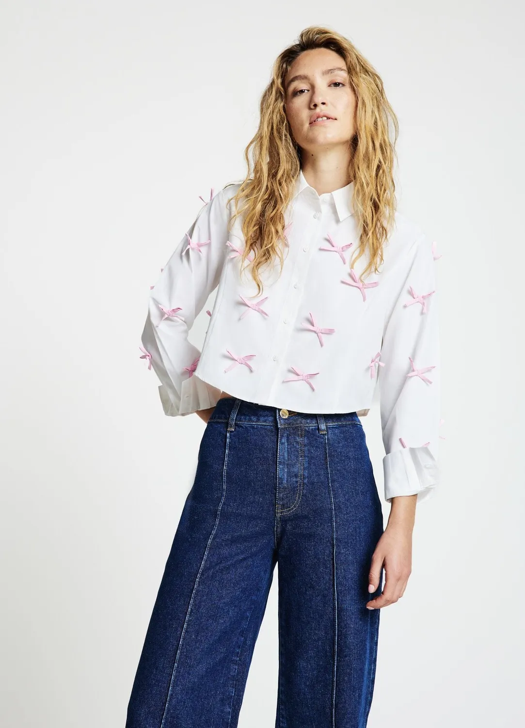 Calliope chemise crop à nœuds femme manches longues