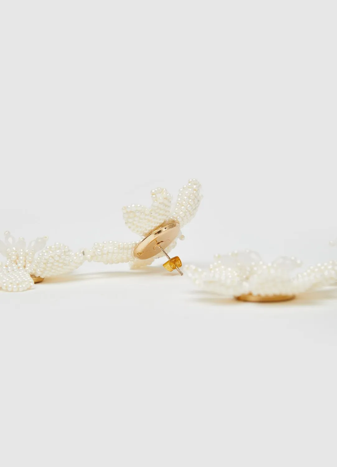 Calliope boucles oreilles pendantes fleurs perles TU