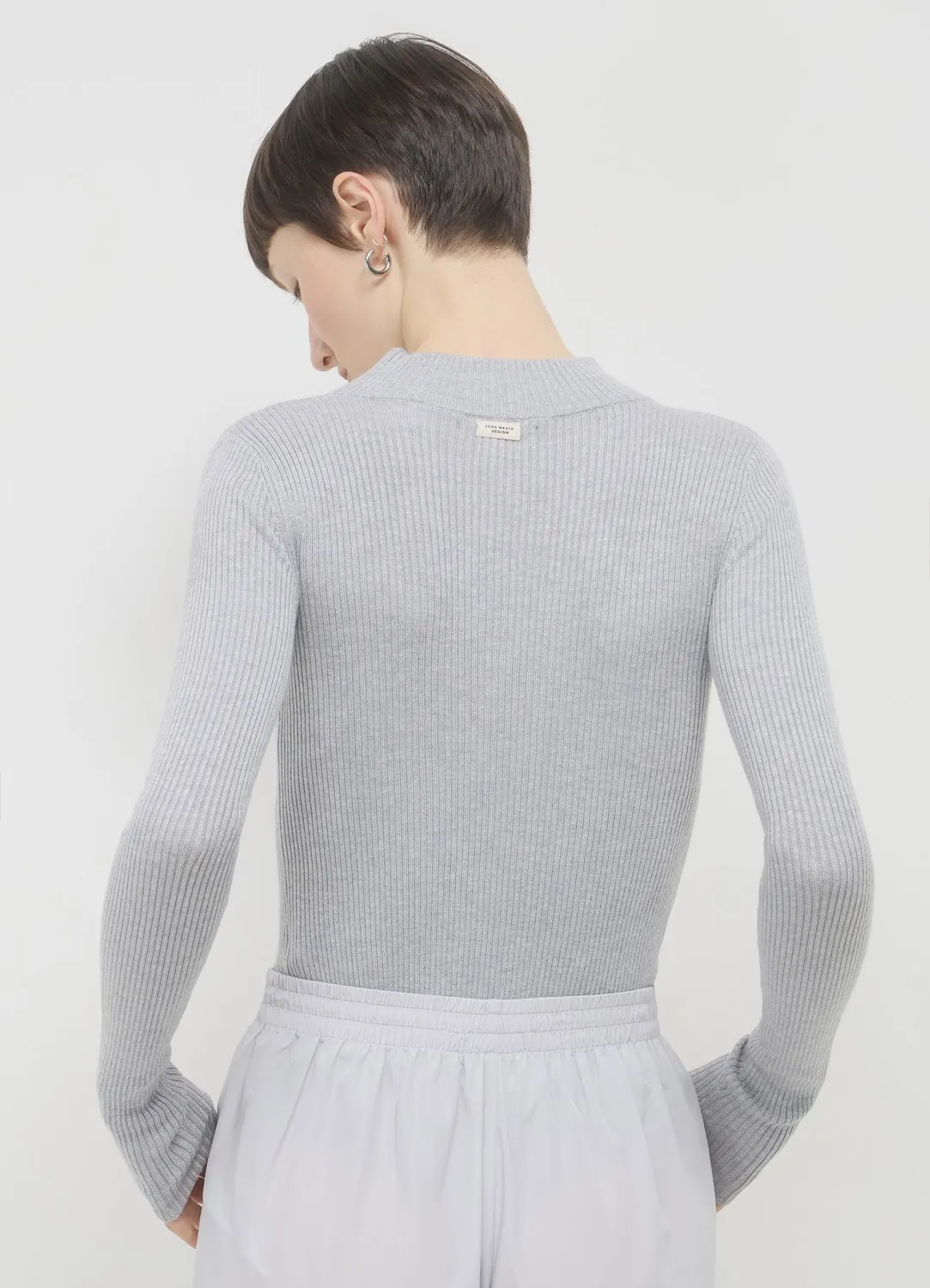 Calliope T-shirt cut out devant manches longues femme uni