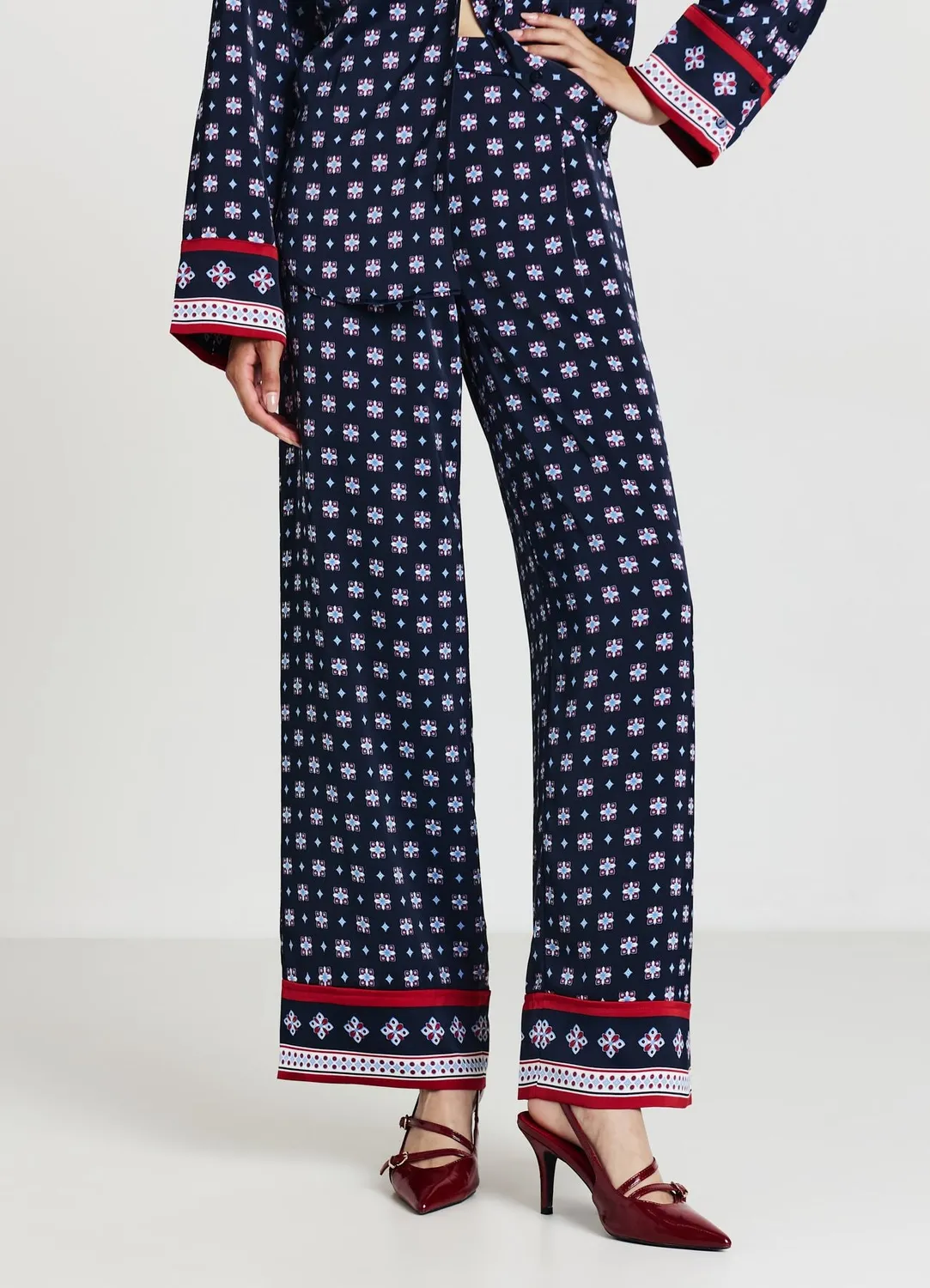 Calliope pantalon palazzo satiné imprimé femme bureau