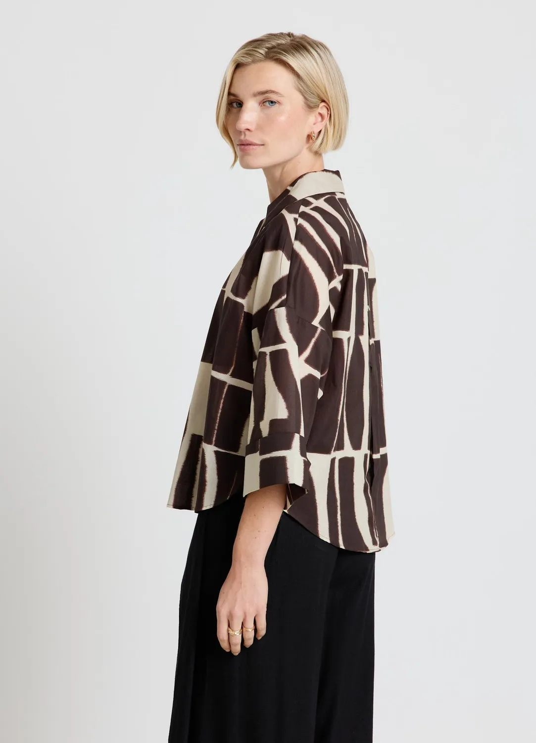 Calliope chemise col V femme imprimé géométrique