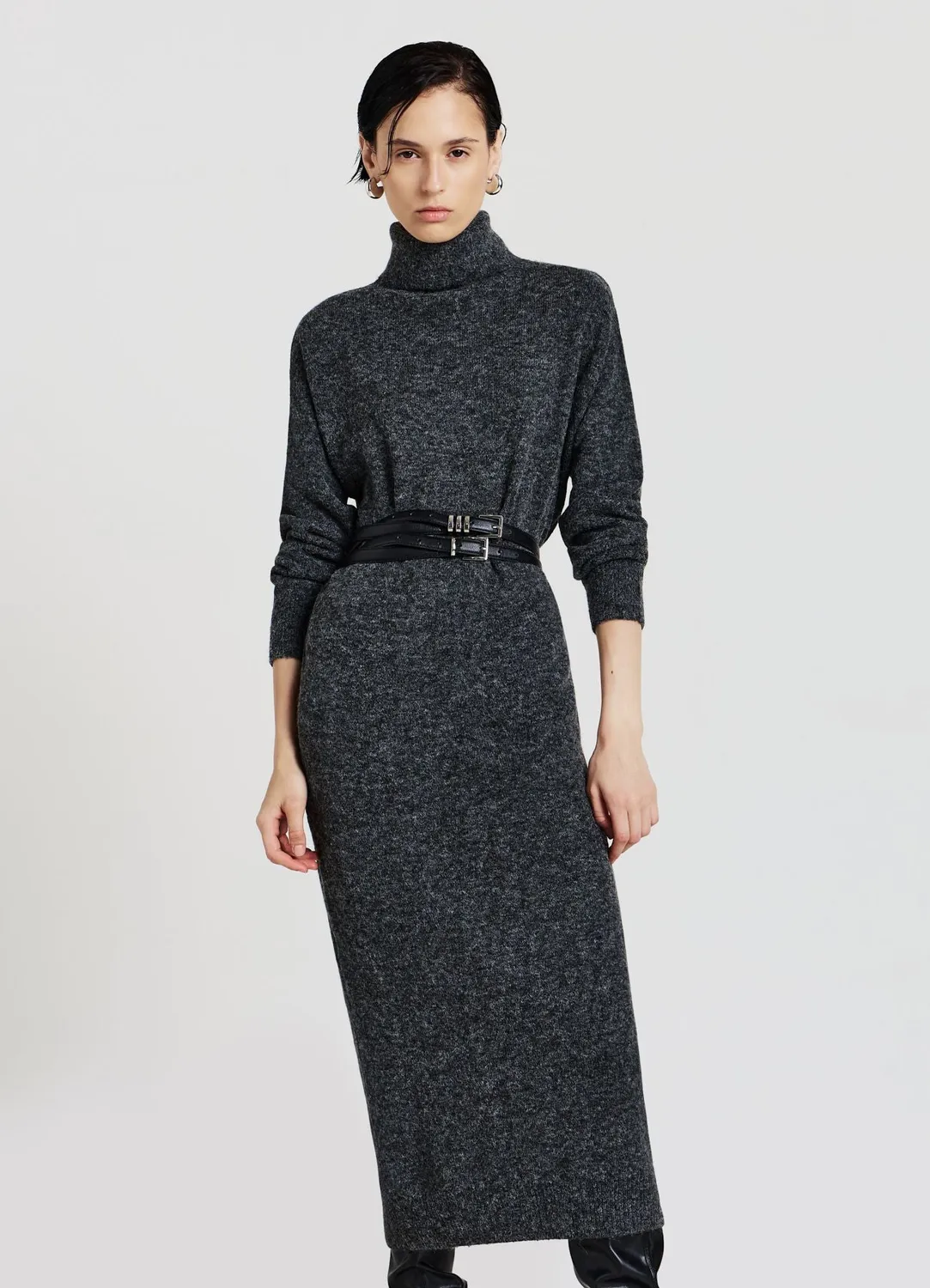 Calliope Atelier robe pull col roulé maille