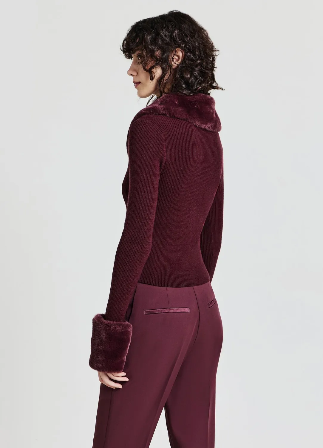 Calliope Inserts fourrure cardigan femme à boutons