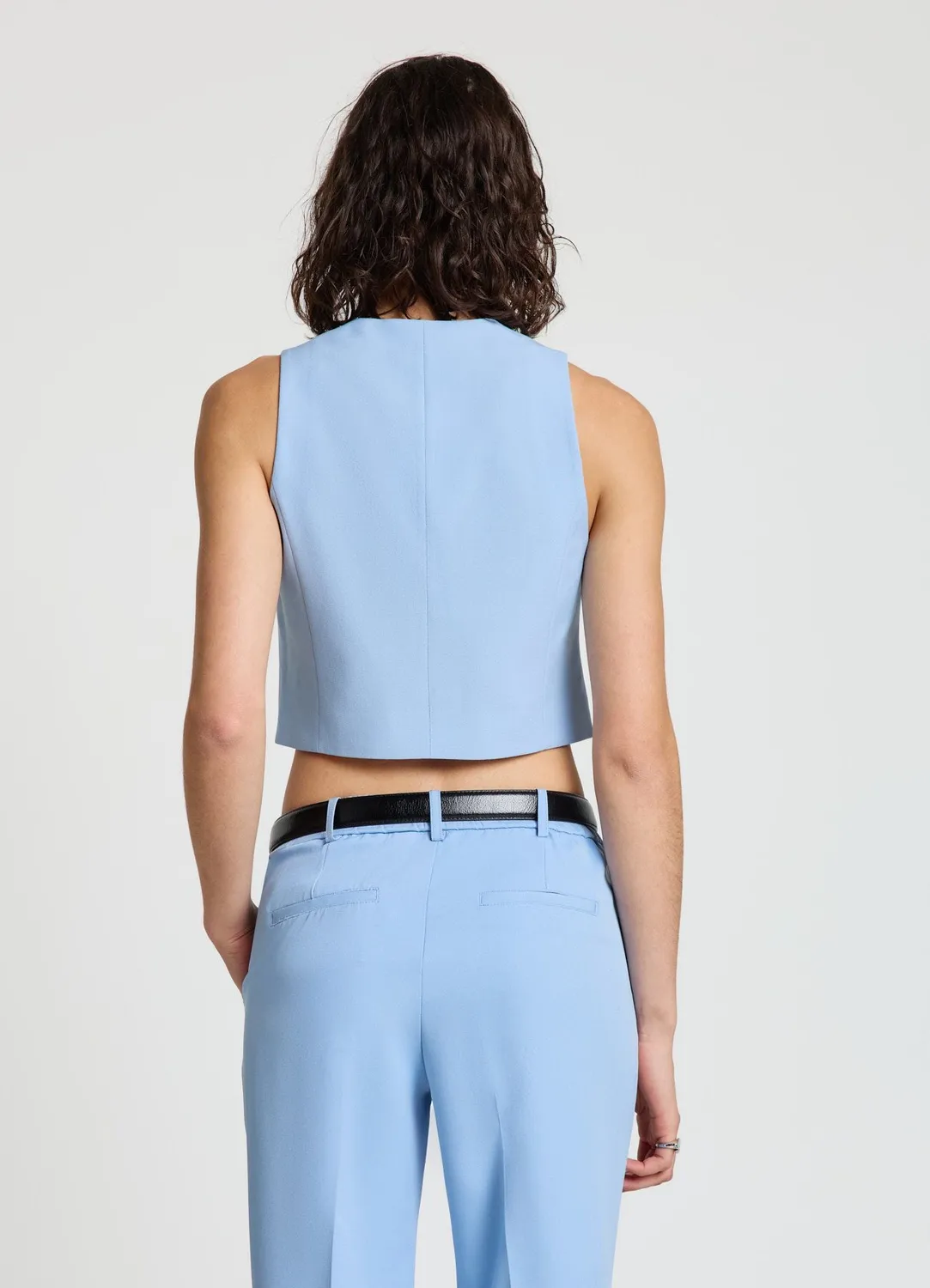Calliope Gilet court à boutons gilet col V uni