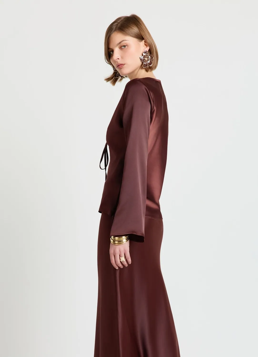 Calliope blouse satinée femme col V à nœud