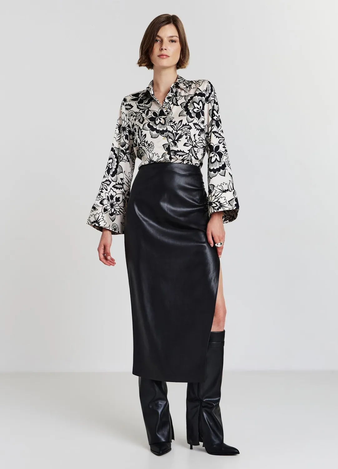 Calliope chemise kimono satinée motifs femme