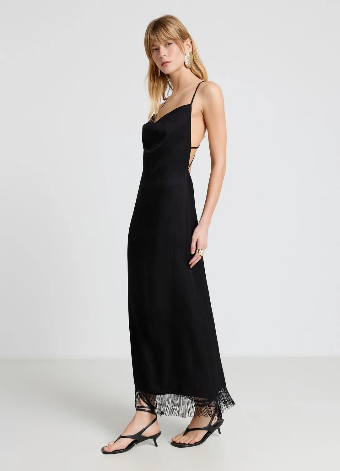 Calliope robe longue franges dos nu femme