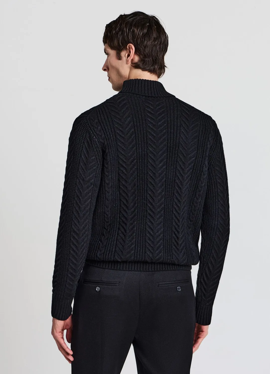 Calliope pull col roulé à tresses homme uni