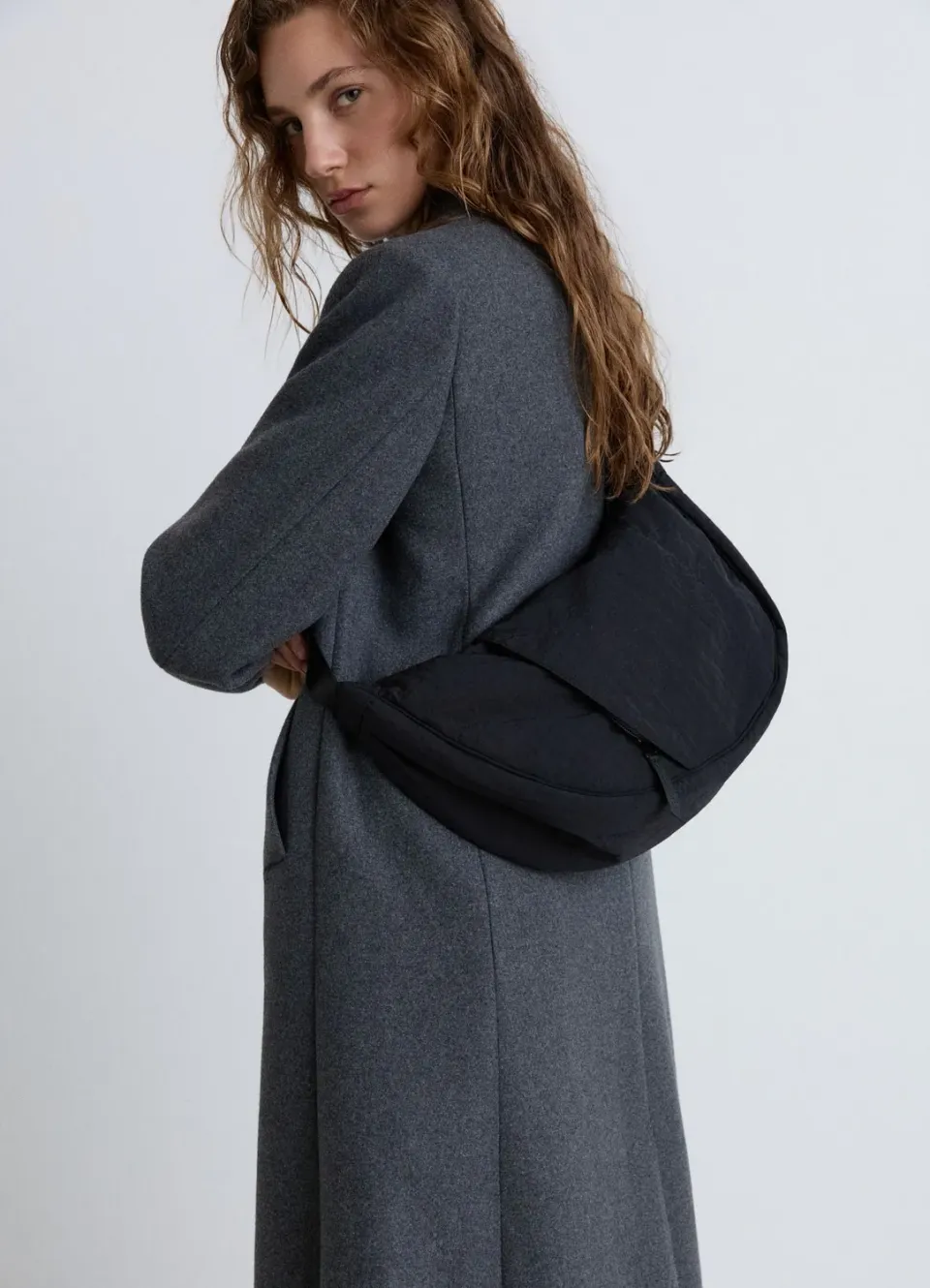 Calliope Sac demi-lune femme bandoulière zippé