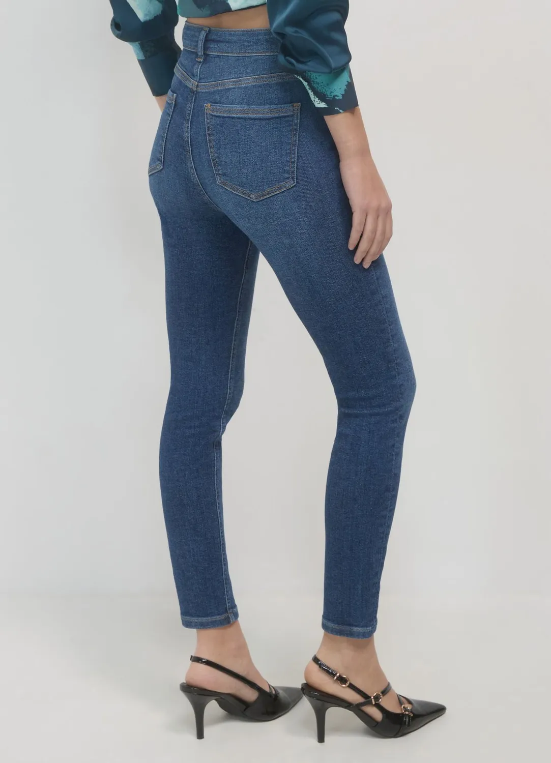 Calliope jean skinny 5 poches ajusté femme