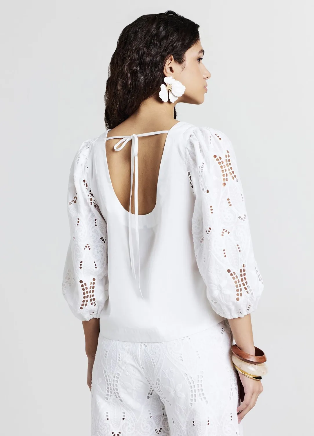Calliope Blouse Broderie Anglaise Manches Longues