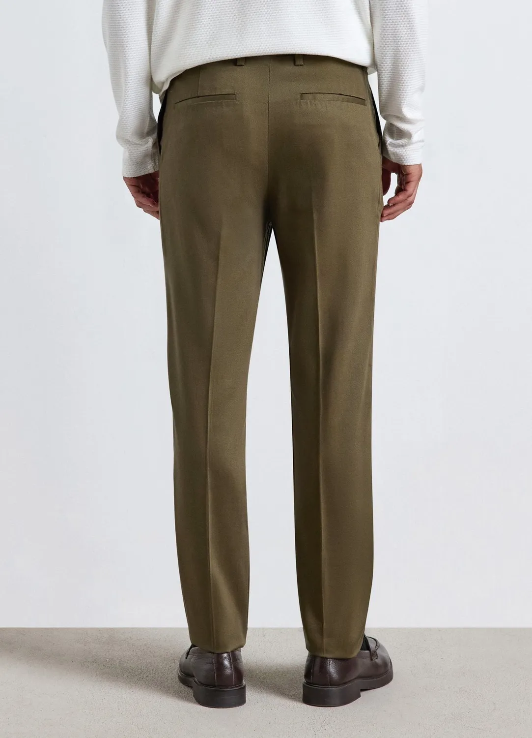 Calliope pantalon chino slim homme uni