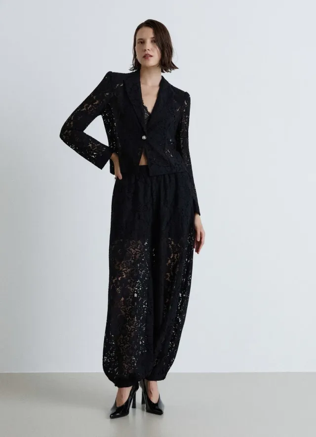 Calliope veste courte dentelle fleurie femme