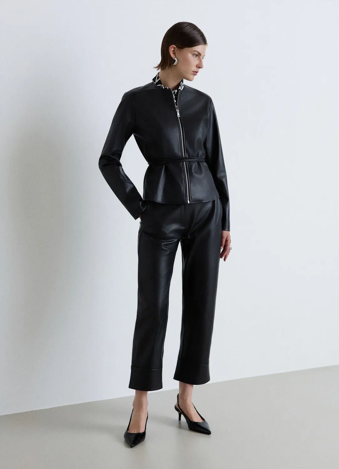 Calliope zip ceinture veste femme unie cintrée