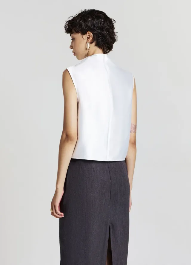 Calliope top satiné col rond sans manches femme