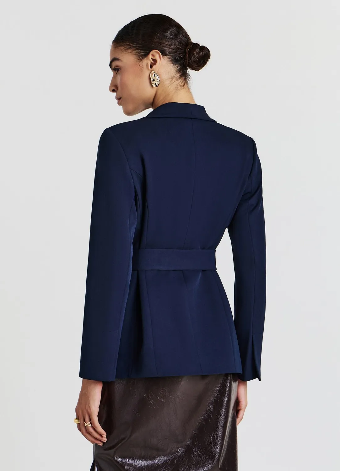 Calliope veste ceinturée femme col châle unie