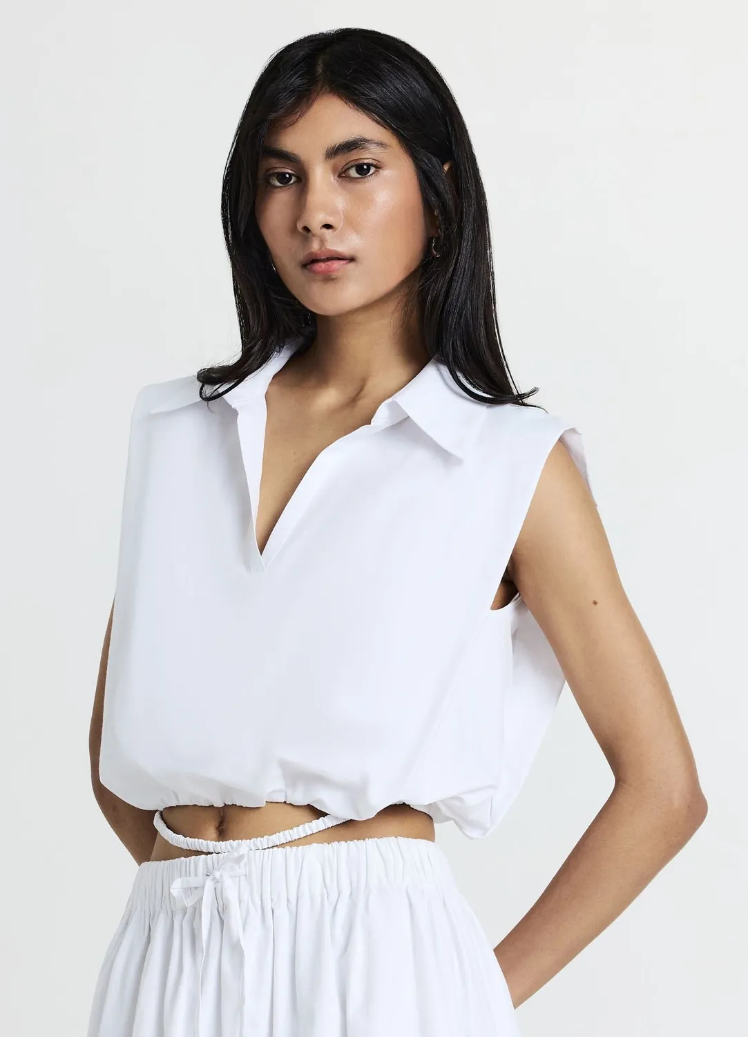 Calliope chemise sans manches crop femme