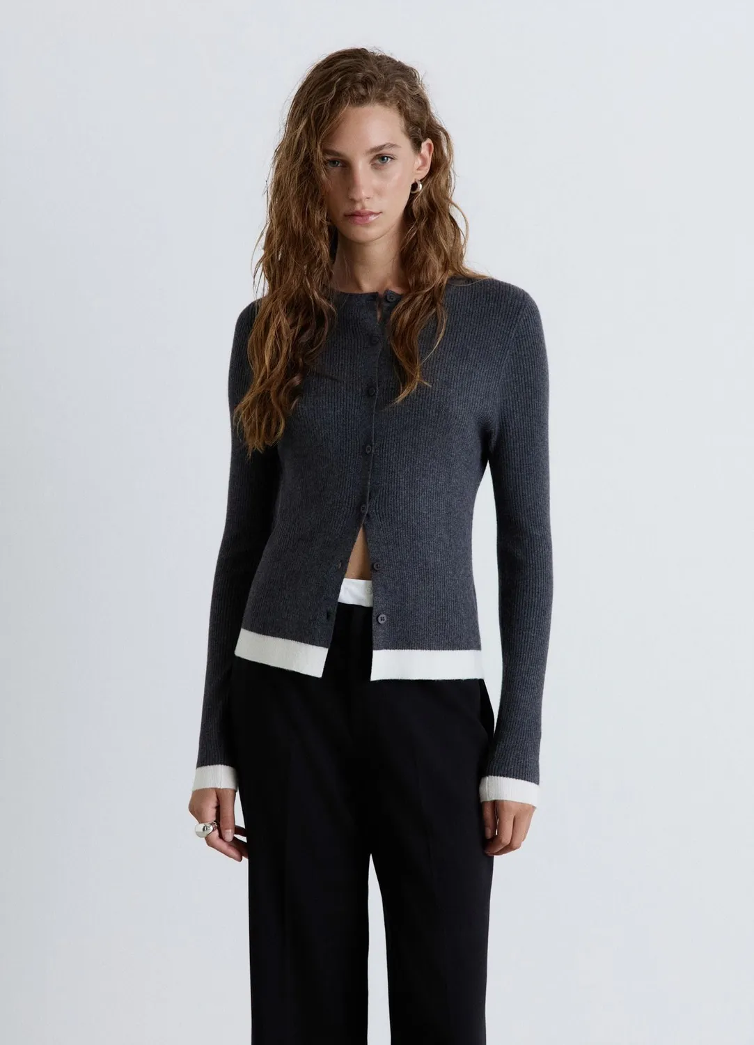 Calliope cardigan côtelé femme bicolore à boutons