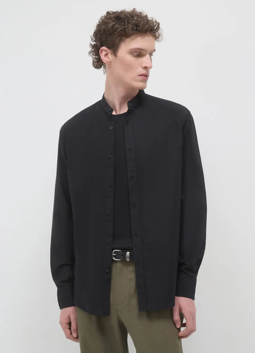 Calliope chemise homme col coréen en lin