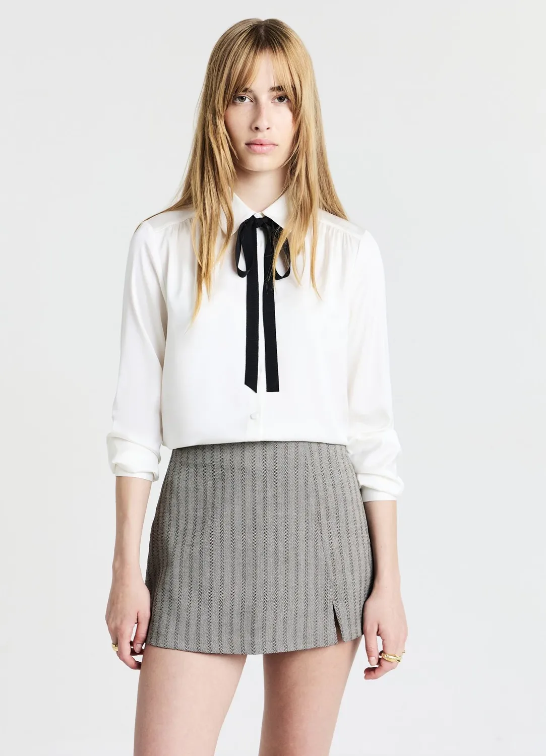 Calliope Cravate lavallière chemise femme satinée unie