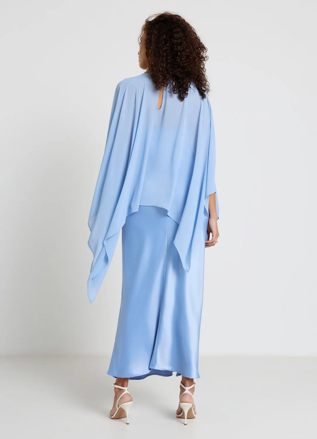 Calliope robe longue cape kimono col rond fente goutte